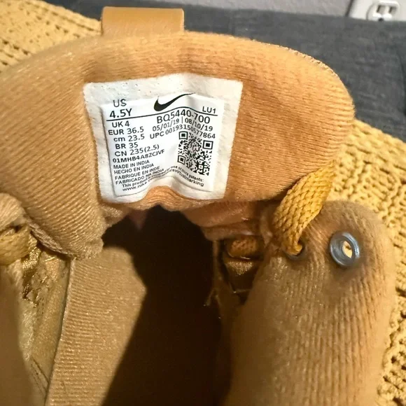 Nike Air Force One Mid Kids size 4.5Y Tan - Picture 5 of 6